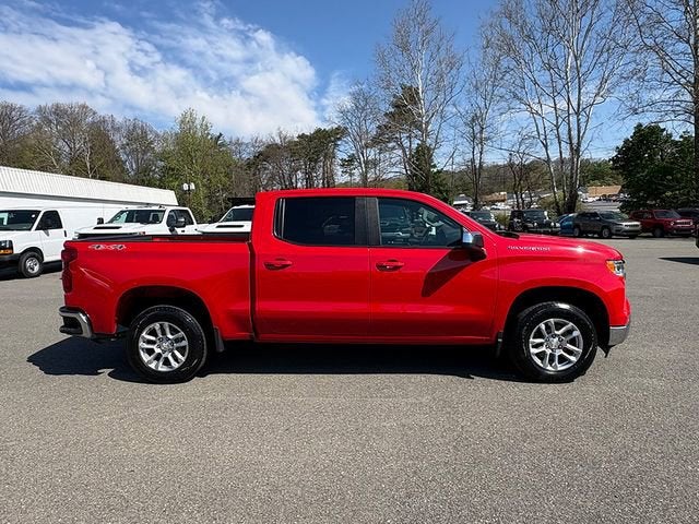 2022 Chevrolet Silverado 1500 4WD Crew Cab Short Bed LT with 2FL