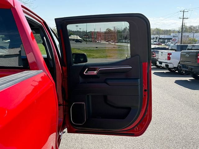 2022 Chevrolet Silverado 1500 4WD Crew Cab Short Bed LT with 2FL