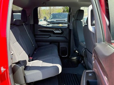 2022 Chevrolet Silverado 1500 4WD Crew Cab Short Bed LT with 2FL