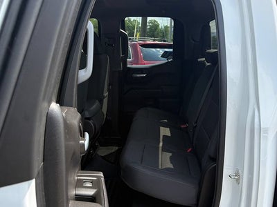 2022 Chevrolet Silverado 1500 4WD Double Cab Standard Bed Custom