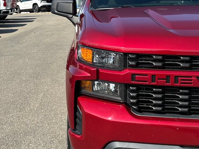 2020 Chevrolet Silverado 1500 4WD Double Cab Standard Bed Custom