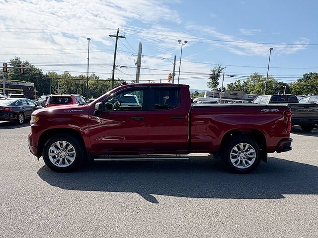2020 Chevrolet Silverado 1500 4WD Double Cab Standard Bed Custom