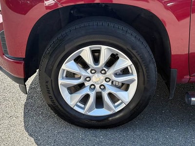 2020 Chevrolet Silverado 1500 4WD Double Cab Standard Bed Custom