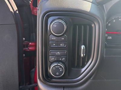 2020 Chevrolet Silverado 1500 4WD Double Cab Standard Bed Custom
