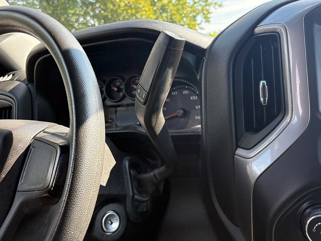 2020 Chevrolet Silverado 1500 4WD Double Cab Standard Bed Custom