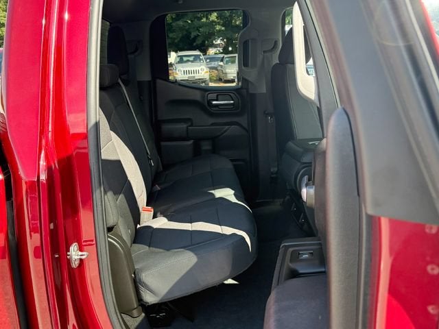 2020 Chevrolet Silverado 1500 4WD Double Cab Standard Bed Custom