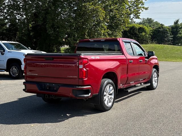 2020 Chevrolet Silverado 1500 4WD Double Cab Standard Bed Custom