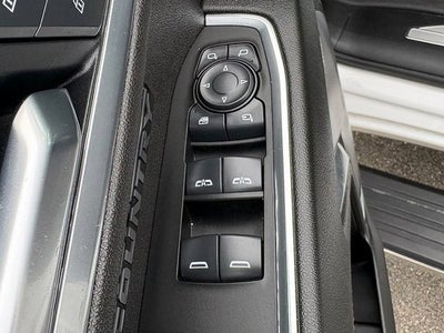 2025 Chevrolet Silverado 1500 4WD Crew Cab Short Bed High Country