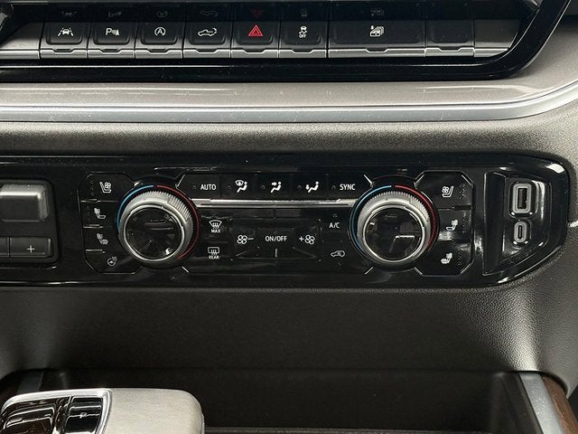 2025 Chevrolet Silverado 1500 4WD Crew Cab Short Bed High Country