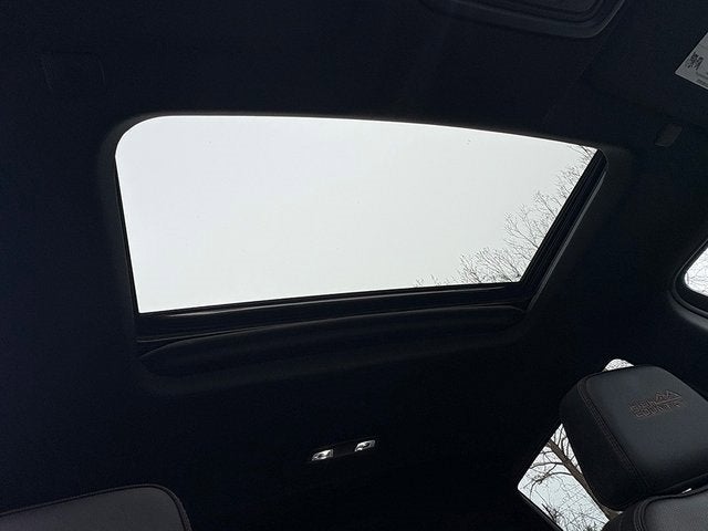 2025 Chevrolet Silverado 1500 4WD Crew Cab Short Bed High Country