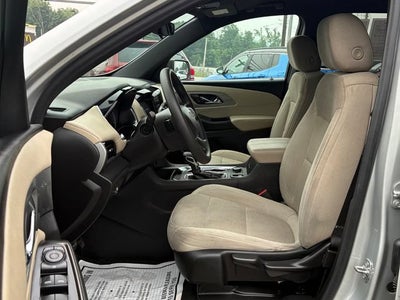 2022 Chevrolet Traverse FWD LS