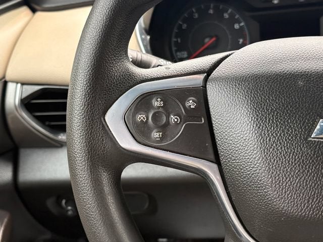 2022 Chevrolet Traverse FWD LS