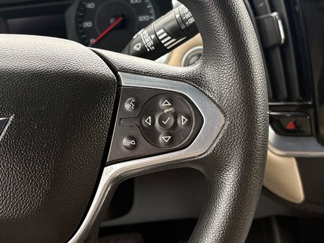 2022 Chevrolet Traverse FWD LS