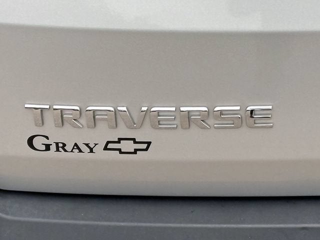 2022 Chevrolet Traverse FWD LS