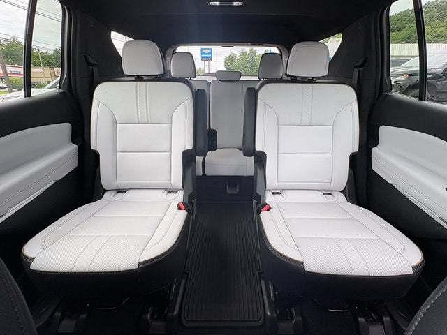 2026 Chevrolet Traverse AWD High Country