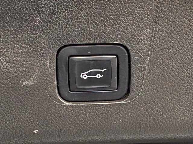 2023 Chevrolet Traverse AWD Premier