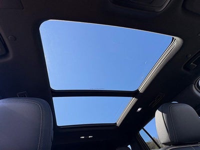 2025 Chevrolet Traverse AWD High Country