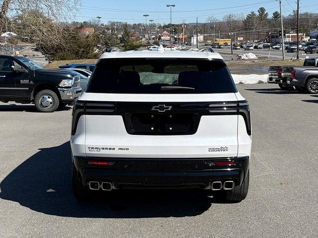2025 Chevrolet Traverse AWD High Country