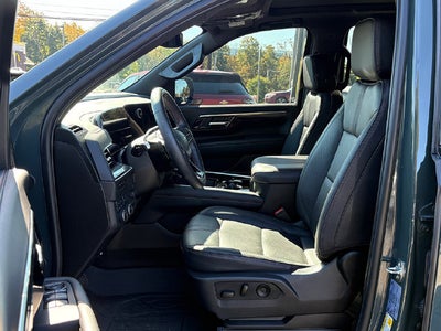 2025 Chevrolet Tahoe 4WD RST