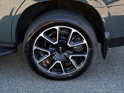 2025 Chevrolet Tahoe 4WD RST