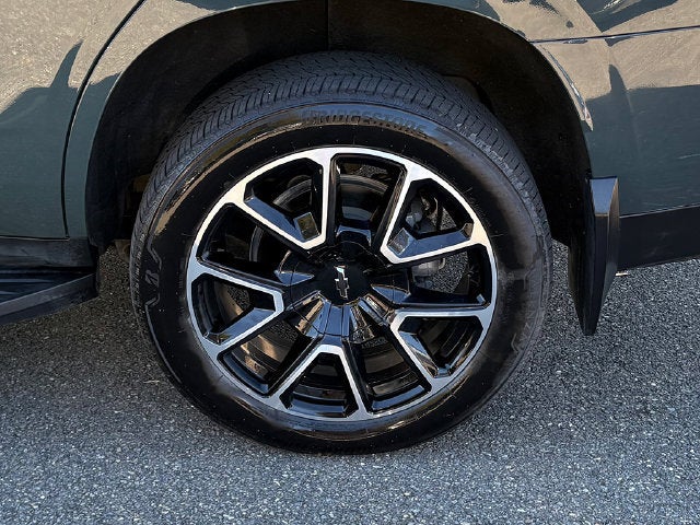 2025 Chevrolet Tahoe 4WD RST