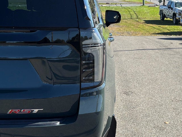 2025 Chevrolet Tahoe 4WD RST