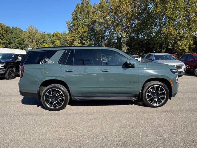2025 Chevrolet Tahoe 4WD RST