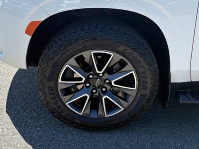 2024 Chevrolet Suburban 4WD Z71