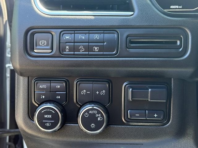 2024 Chevrolet Suburban 4WD Z71