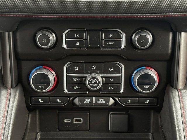 2023 Chevrolet Tahoe 4WD RST