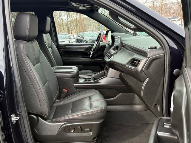 2023 Chevrolet Tahoe 4WD RST