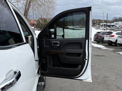 2017 GMC Sierra 3500HD Denali