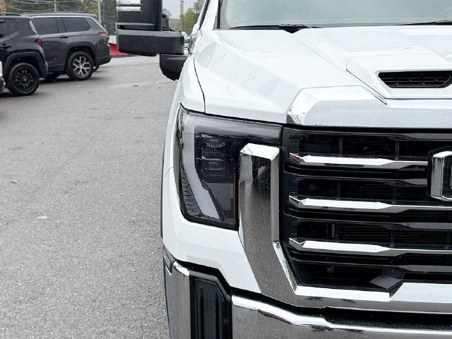 2024 GMC Sierra 2500HD 4WD Double Cab Standard Bed SLE