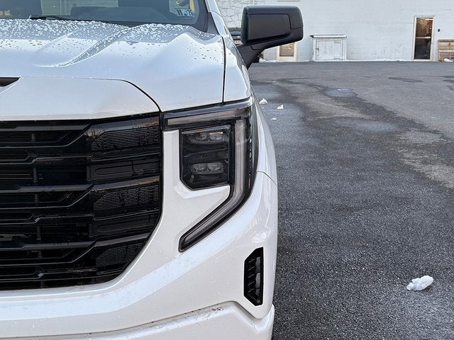 2023 GMC Sierra 1500 4WD Crew Cab Short Box Elevation with 3SB