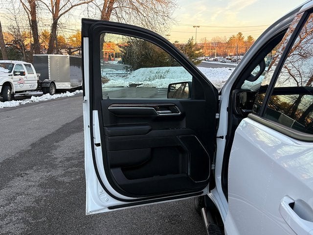 2023 GMC Sierra 1500 4WD Crew Cab Short Box Elevation with 3SB