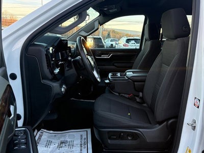 2023 GMC Sierra 1500 4WD Crew Cab Short Box Elevation with 3SB