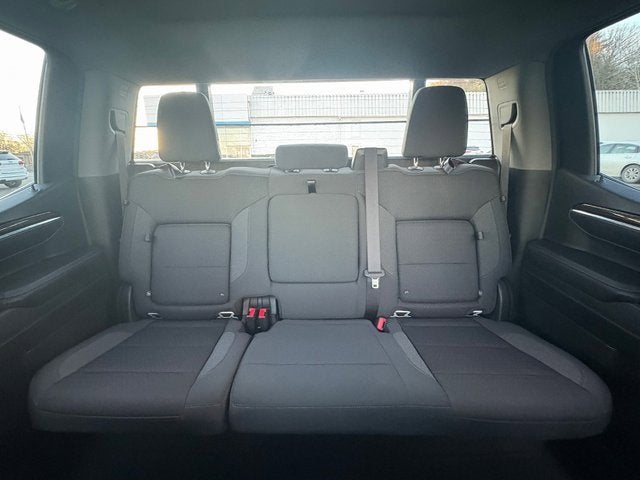 2023 GMC Sierra 1500 4WD Crew Cab Short Box Elevation with 3SB