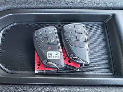 2023 GMC Sierra 1500 4WD Crew Cab Short Box Elevation with 3SB