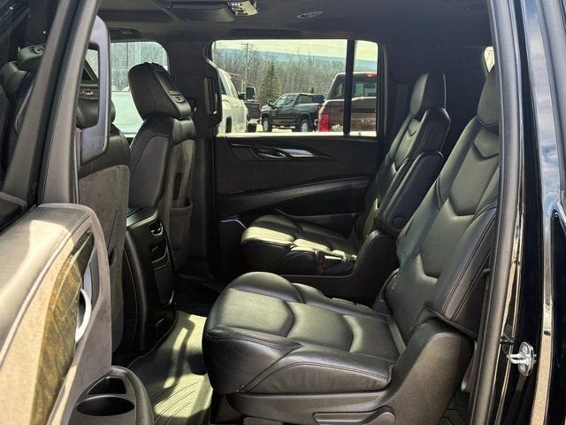 2018 Cadillac Escalade ESV Platinum