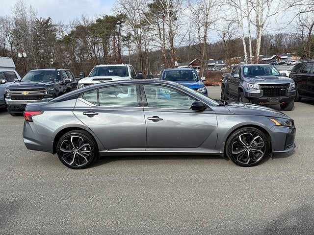 2025 Nissan Altima SR AWD