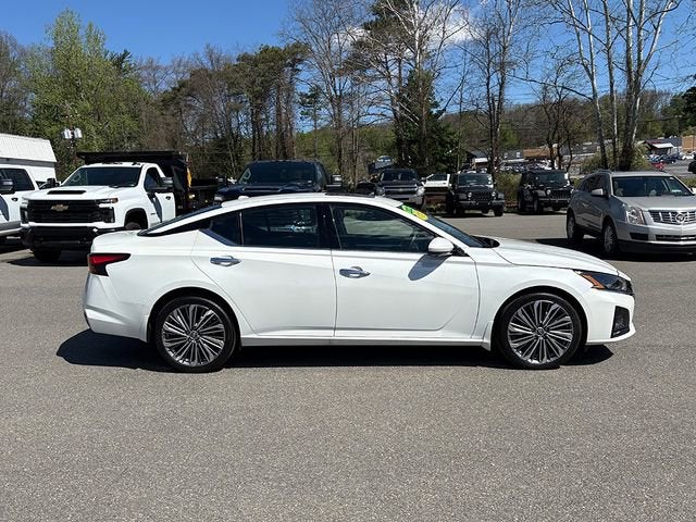 2023 Nissan Altima SL Intelligent AWD
