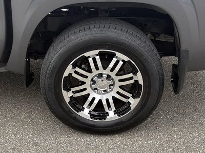 2024 Nissan Frontier SL