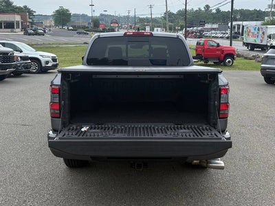 2024 Nissan Frontier SL