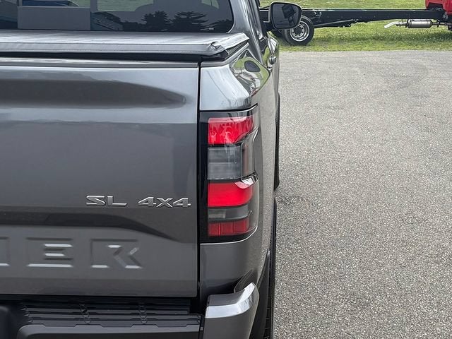 2024 Nissan Frontier SL