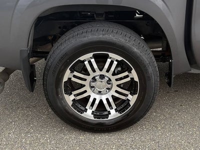 2024 Nissan Frontier SL