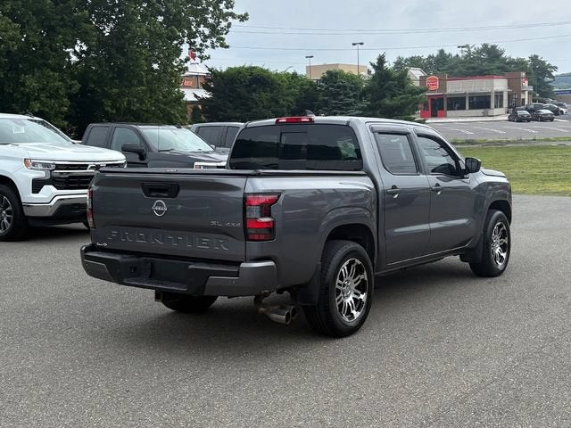 2024 Nissan Frontier SL