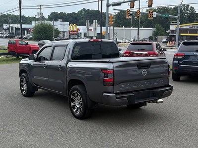 2024 Nissan Frontier SL