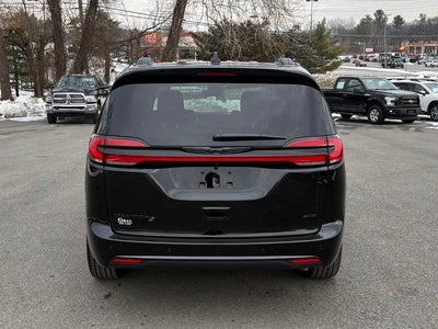 2026 Chrysler Pacifica PACIFICA SELECT AWD