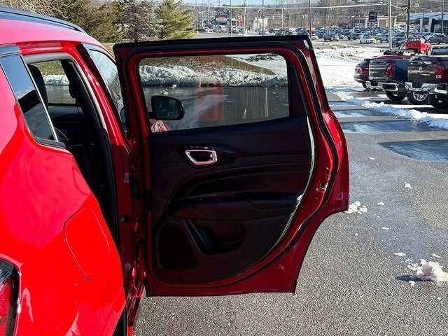 2022 Jeep Compass (RED) Edition 4x4