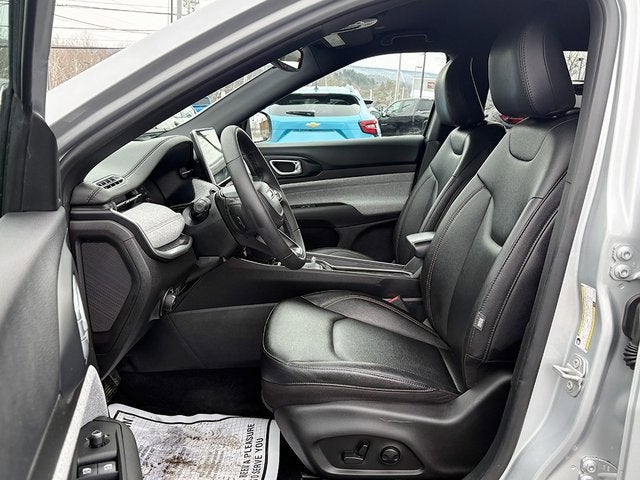 2024 Jeep Compass Latitude Lux